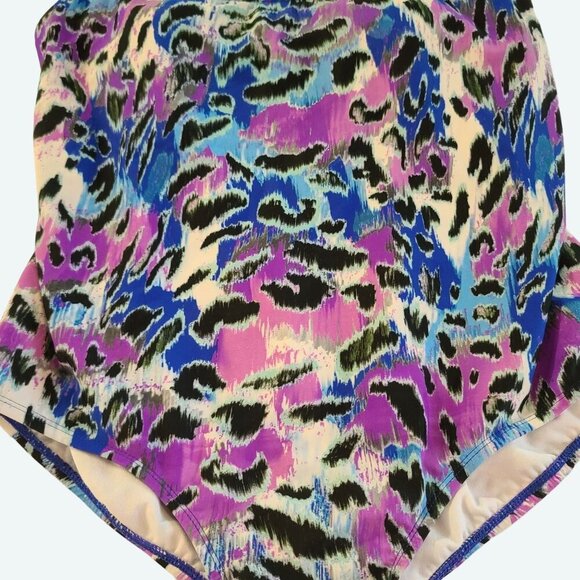 Catalina‎ Women's Plus Size 16W One-Piece Swimsuit Multicolor Leopard Print - Picture 2 of 6